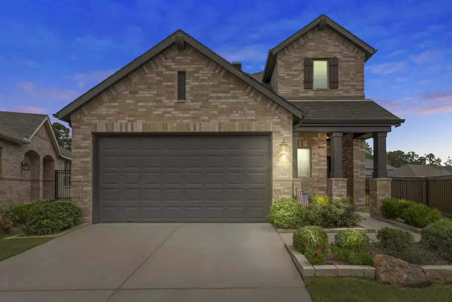 27001 Strake LN, Magnolia, TX 77354