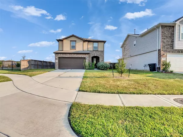 719 Hardwood Grove Ct, Houston, TX 77090