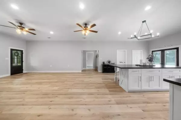 Danbury, TX 77534,7221 County Road 208