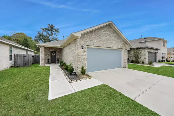 24718 Russet Bluff TRL, Houston, TX 77336