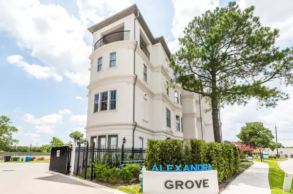 Houston, TX 77055,6116 Nicholas Grove Place