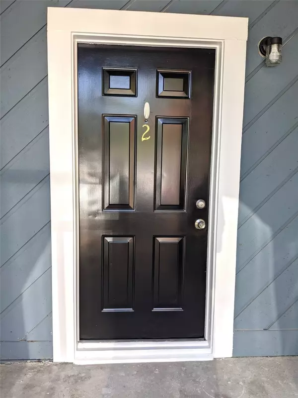 Houston, TX 77008,704 E 22nd ST #2