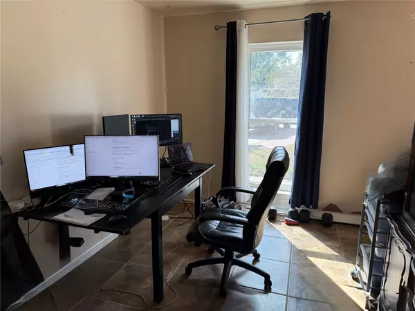 Houston, TX 77016,9838 Camay DR