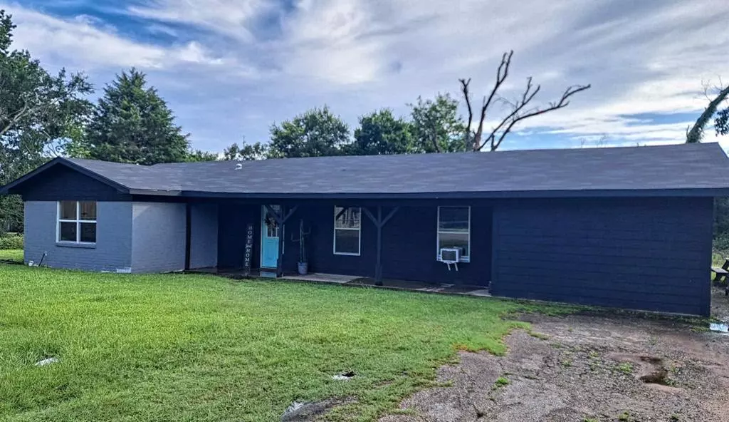 206 Lilly DR, Elkhart, TX 75839