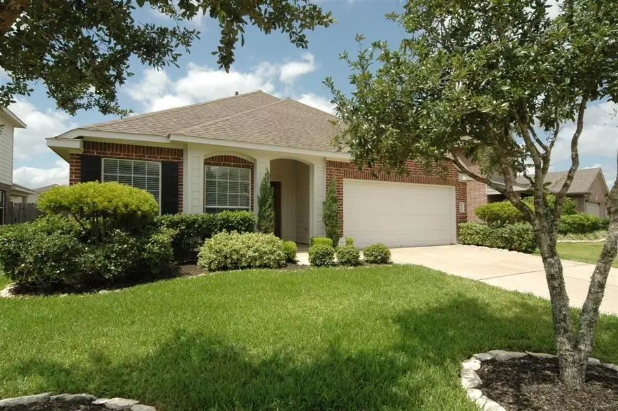 13110 Rippling Creek LN, Pearland, TX 77584