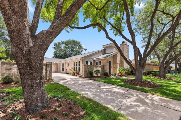 Houston, TX 77077,11406 Meadow Lake DR
