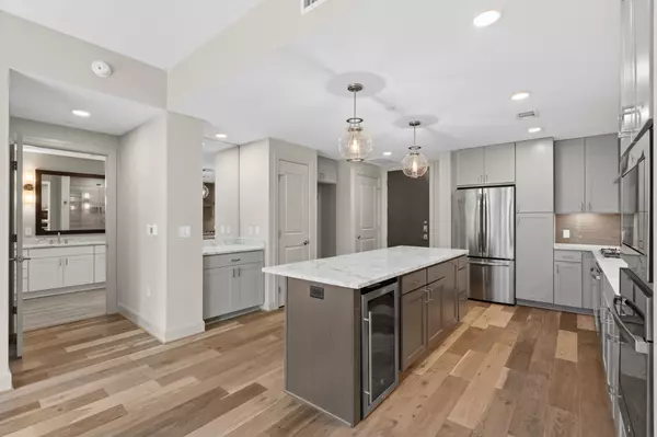 Houston, TX 77027,2511 Willowick RD #748