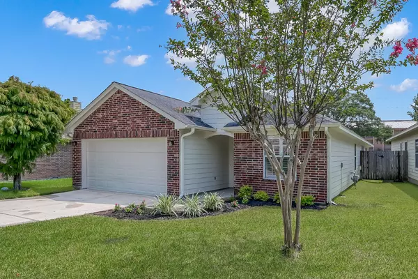 Conroe, VT 77356,122 Snug Harbor DR