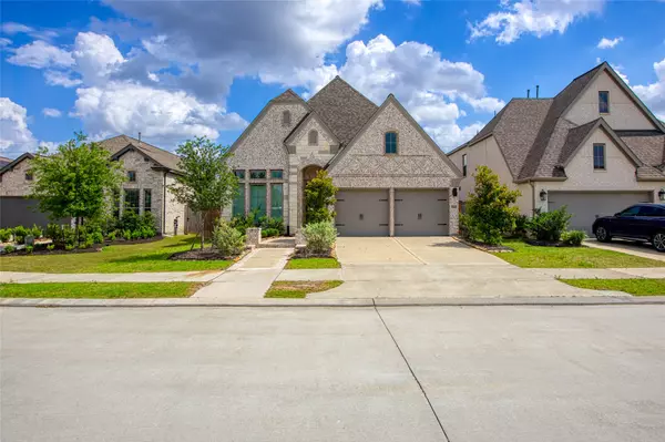 18415 Circle Bar Ranch CT, Cypress, TX 77433