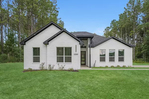 1210 Road 6604, Dayton, TX 77535