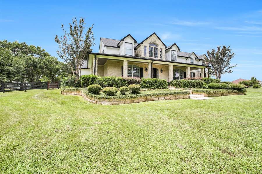 23603 Old Howth, Hempstead, TX 77445