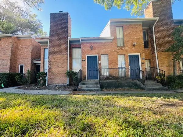 3200 S Gessner #204, Houston, TX 77063