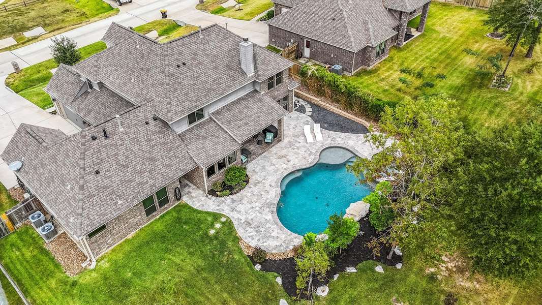 12615 Luger LN, Magnolia, TX 77354