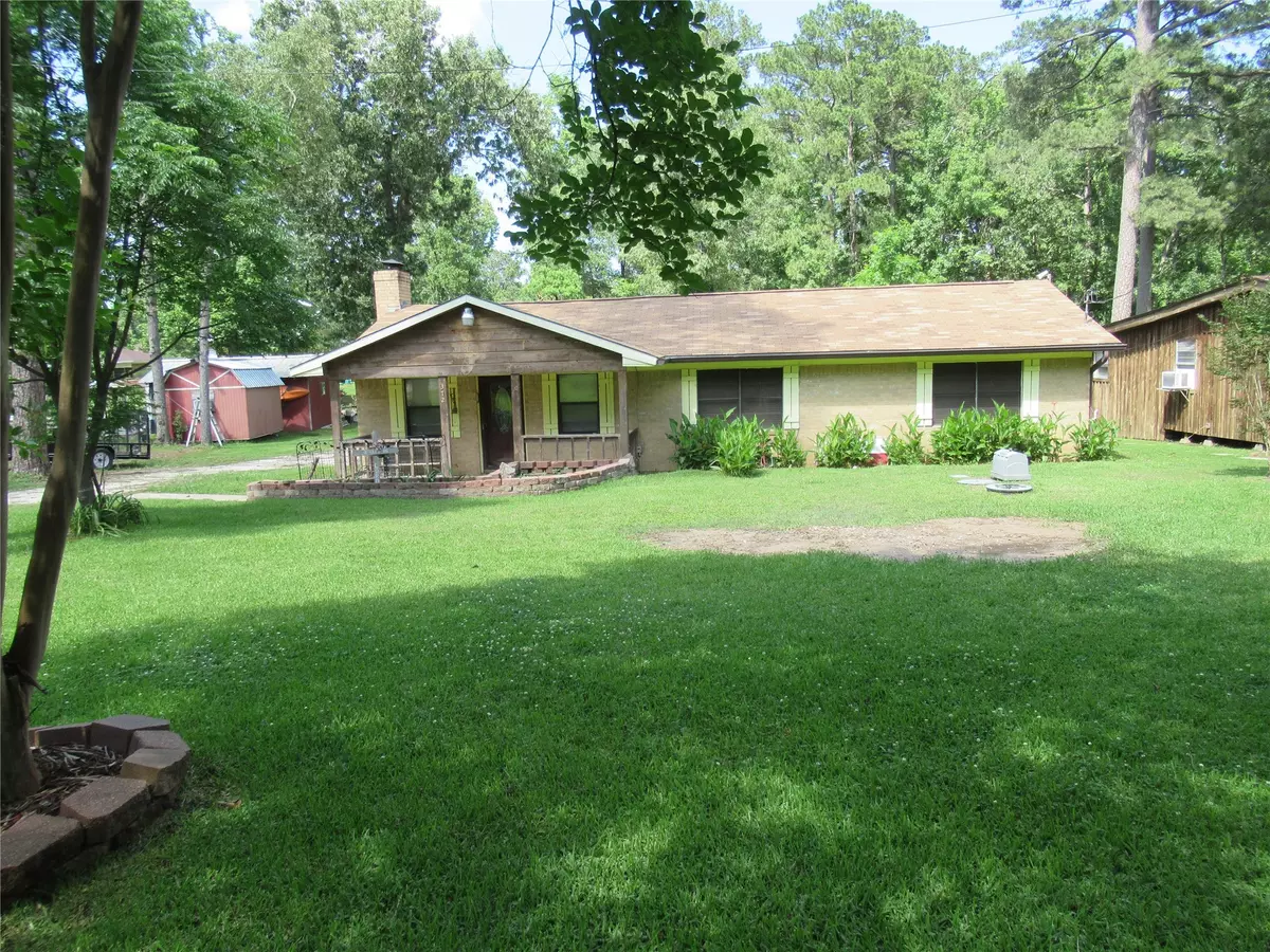 Onalaska, TX 77360,372 Creekside DR