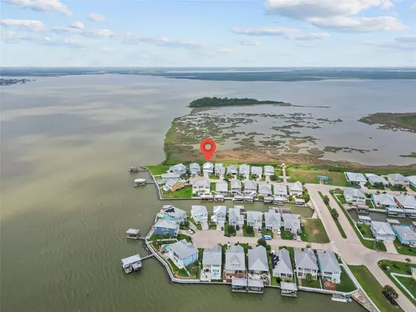 Texas City, TX 77590,5002 Allen Cay DR