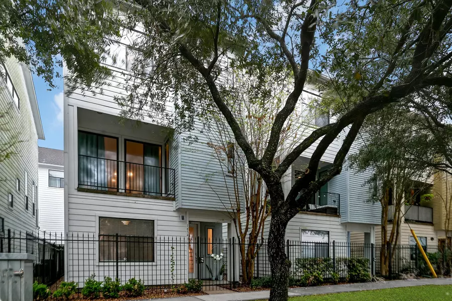 1434 Ennis, Houston, TX 77003
