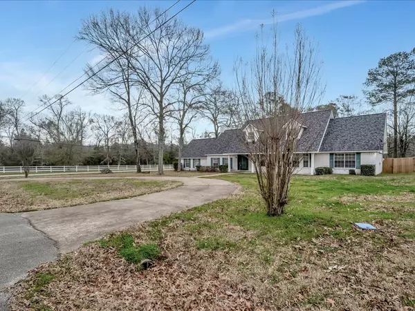 Lufkin, TX 75901,101 Oak Shadows ST