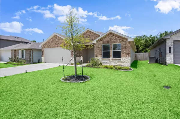 Willis, TX 77318,11845 Summertime DR