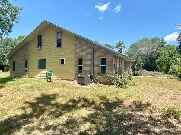 Bay City, TX 77414,3211 Sparks RD