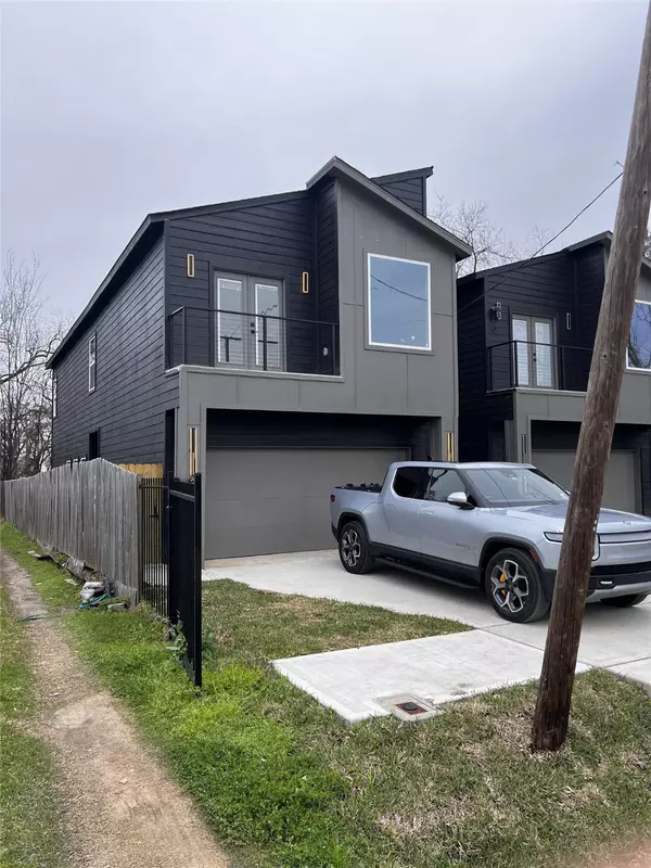 2311 Sam Wilson ST,  Houston,  TX 77020