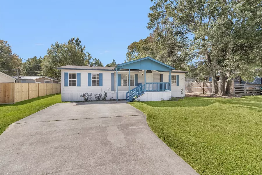 9619 Cypress DR, Willis, TX 77318