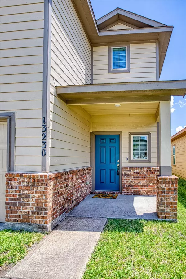 13230 Montane Manor LN, Houston, TX 77044
