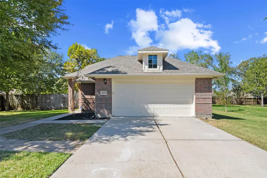 16507 Bluefin ST, Crosby, TX 77532