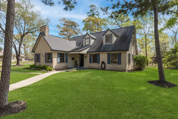 1620 Shady Oaks DR,  Conroe,  TX 77301