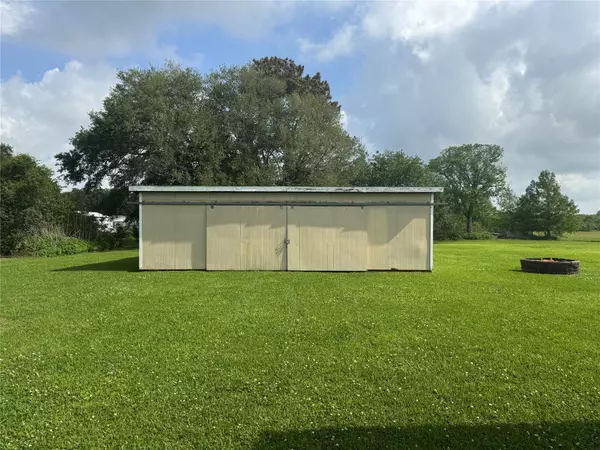 Winnie, TX 77665,15070 Coon RD