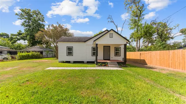 4110 Reid ST, Houston, TX 77026