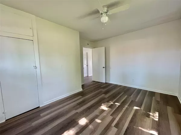 Brazoria, TX 77422,205 E wilson ST S