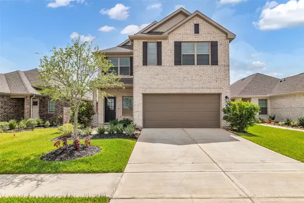 8310 Royal Breeze DR, Cypress, TX 77433