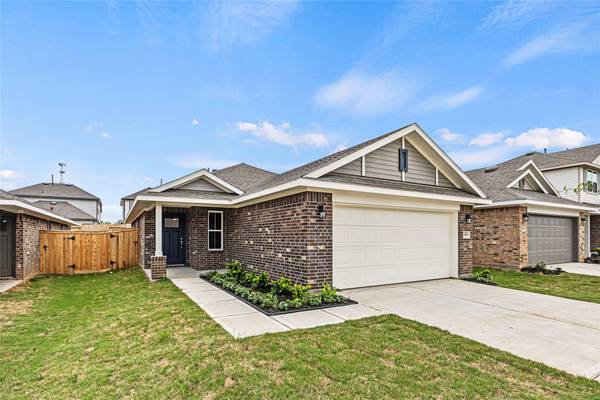 9416 Hard Rock RD, Conroe, TX 77303