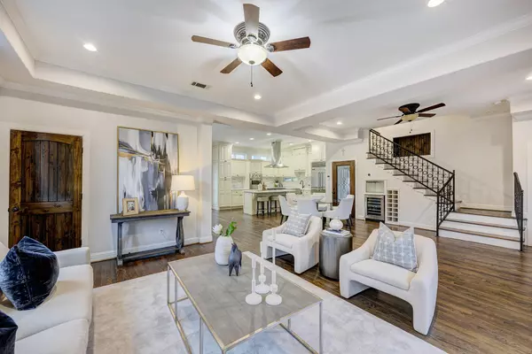 Houston, TX 77023,4617 Clay ST