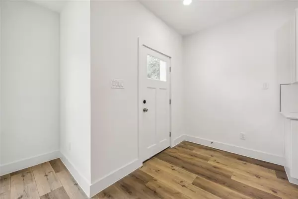 Houston, TX 77033,5037 Southwind ST #A-B