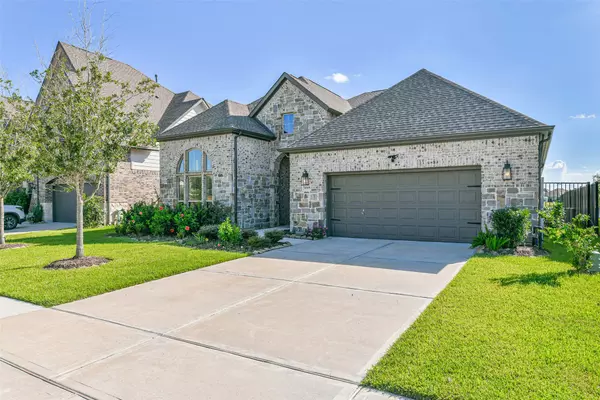3005 Flora Manor DR,  Texas City,  TX 77568