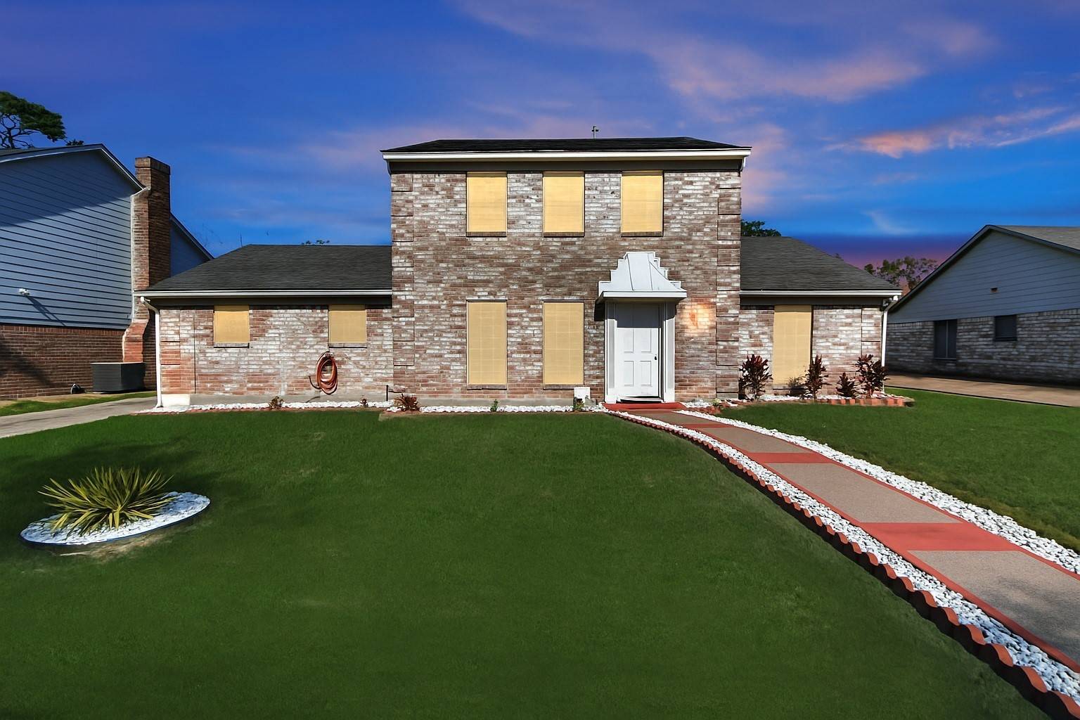 10011 Cantertrot DR, Humble, TX 77338