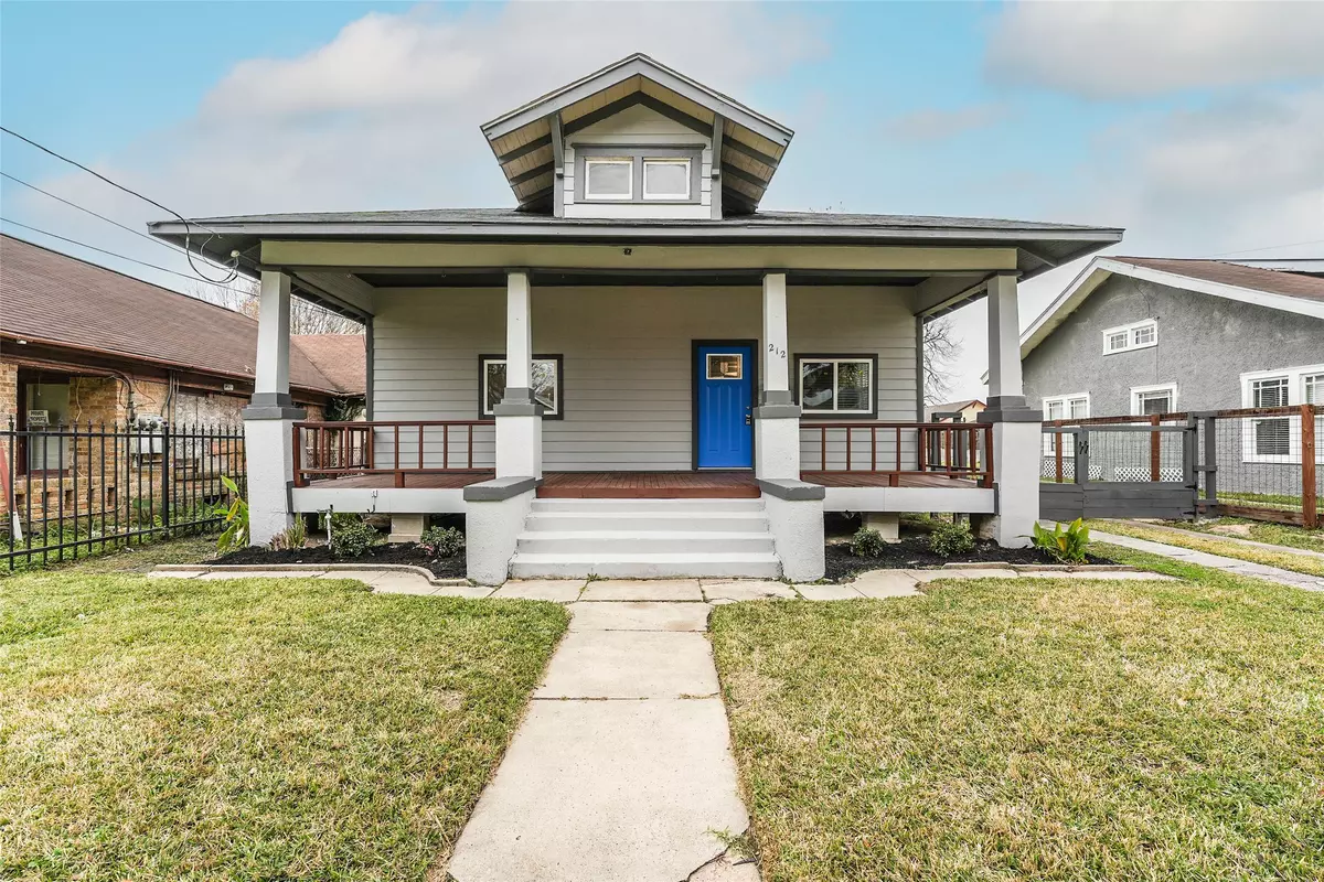 Houston, TX 77011,212 Clifton ST