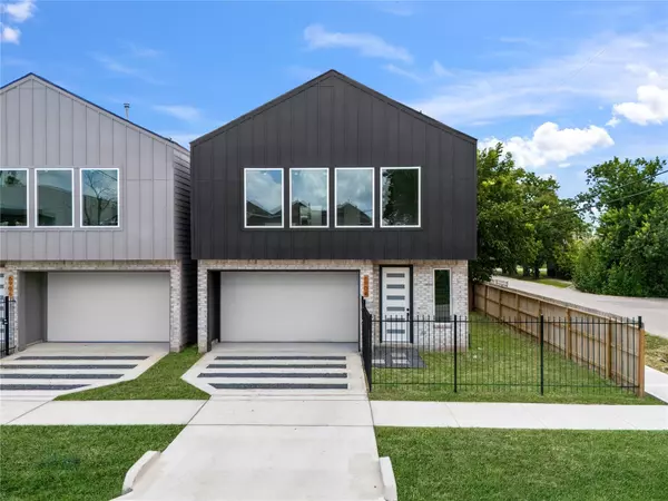 6904 England ST, Houston, TX 77021