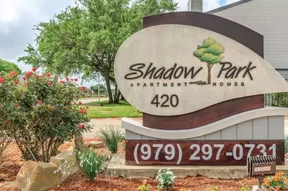 420 Garland DR #213, Lake Jackson, TX 77566