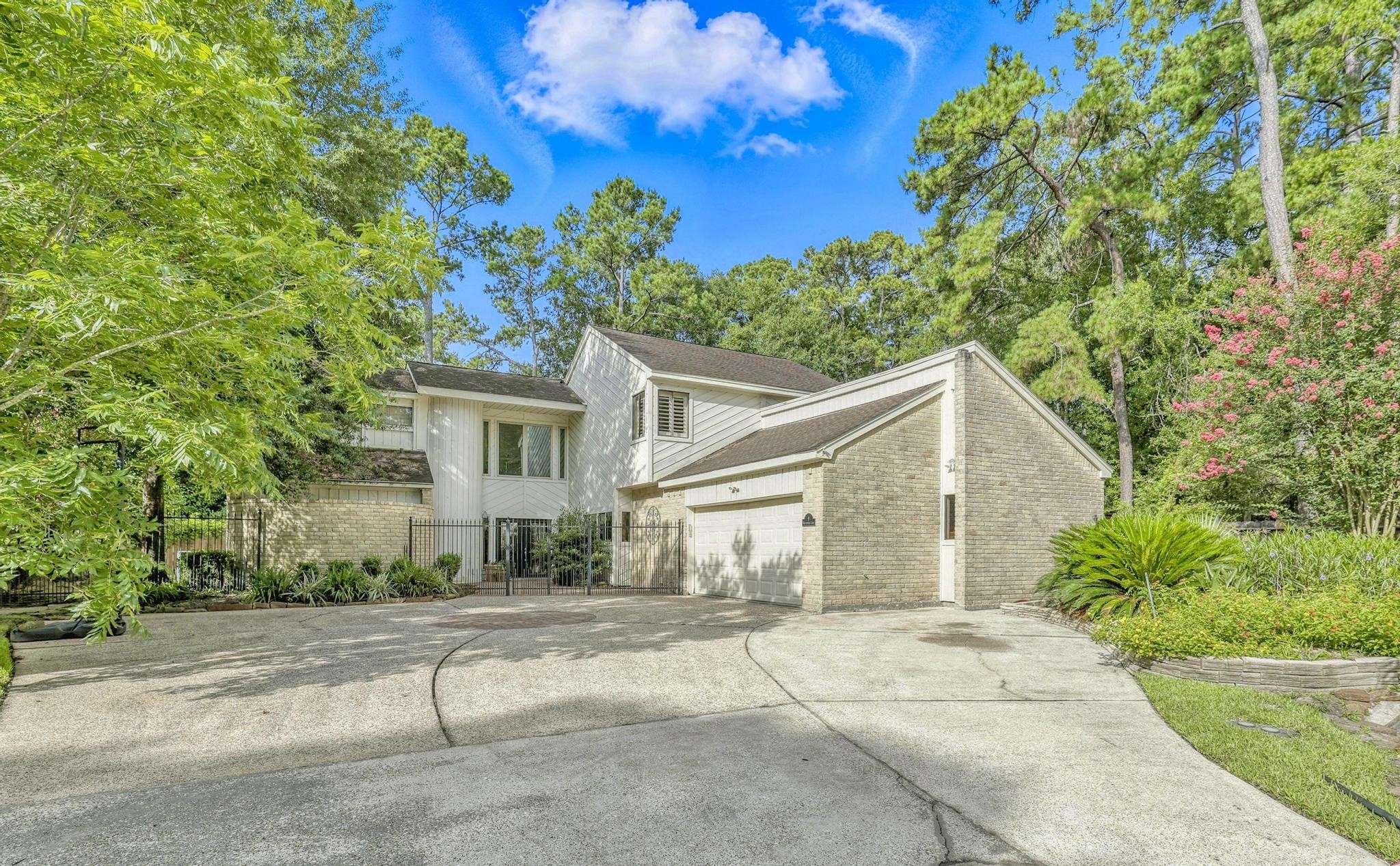 The Woodlands, TX 77380,9 Whitebrush LN