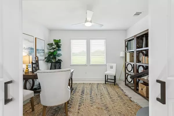 League City, TX 77573,901 Kingwood DR