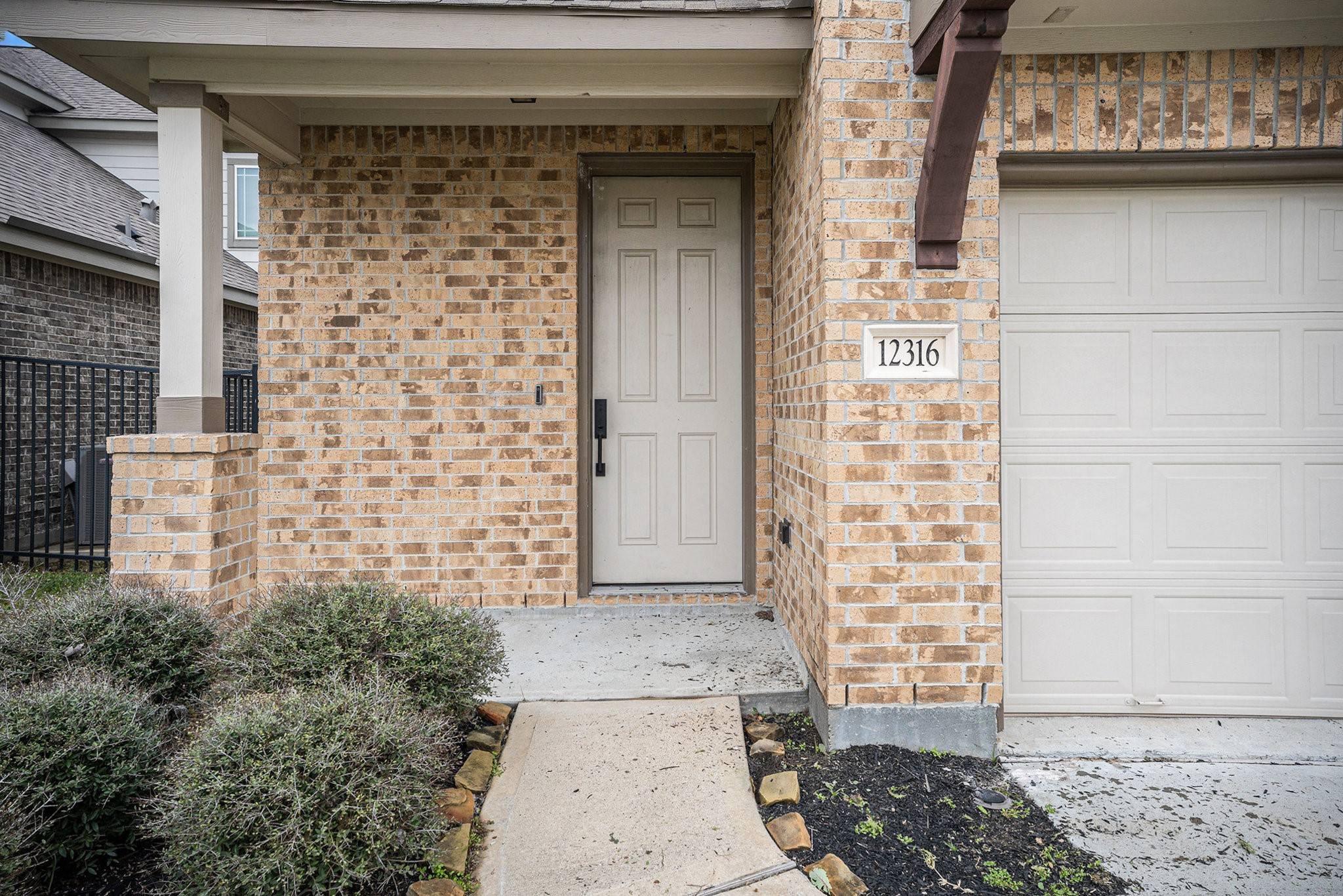 Texas City, TX 77568,12316 Murano DR