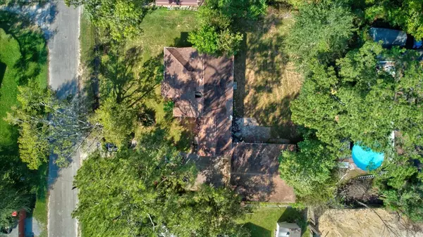 Sour Lake, TX 77659,430 W Hartel ST