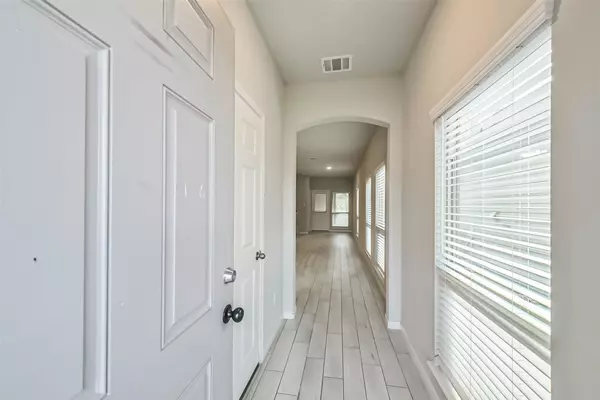 Houston, TX 77336,412 Emerald Thicket LN