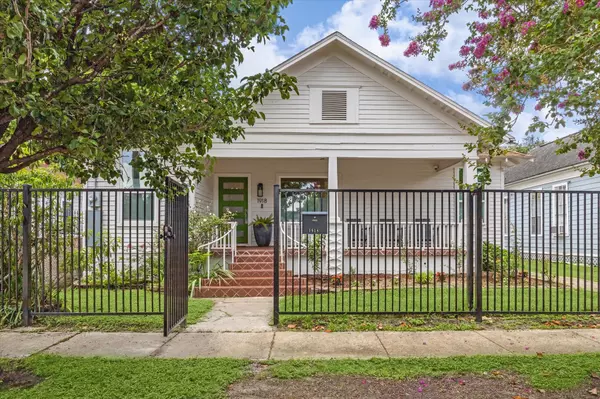 1918 Chapman ST, Houston, TX 77009
