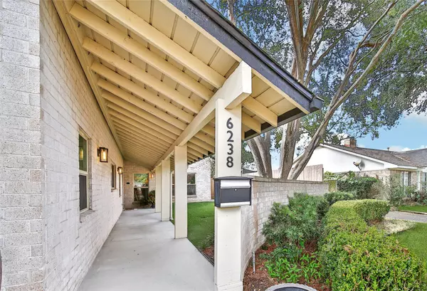 Houston, TX 77096,6238 Braesheather CIR