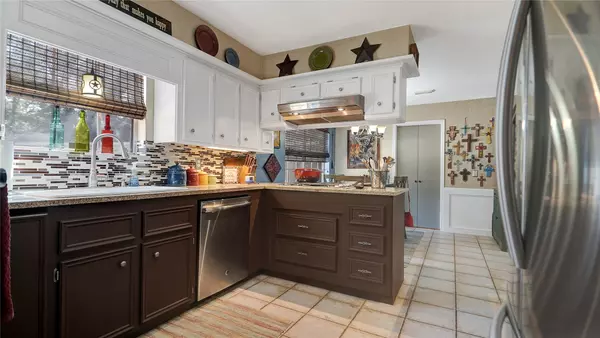 Cypress, TX 77429,12850 Highland Hills DR