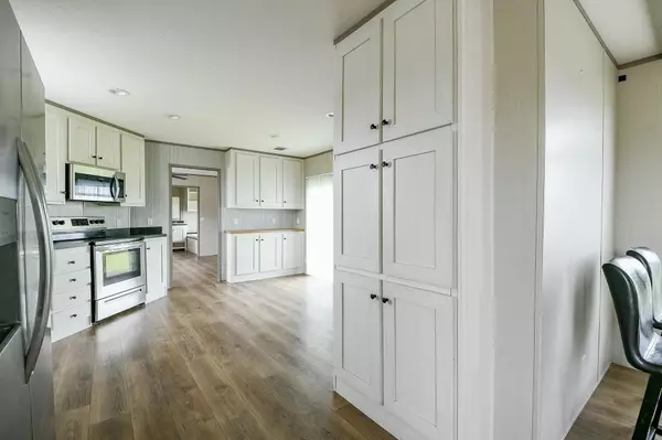 669 Road 5822, Cleveland, TX 77327