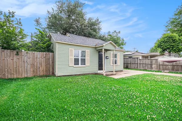 Pasadena, TX 77506,207 Calvin ST